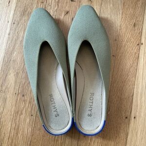 Rothy’s green slides size 8 1/2 like new